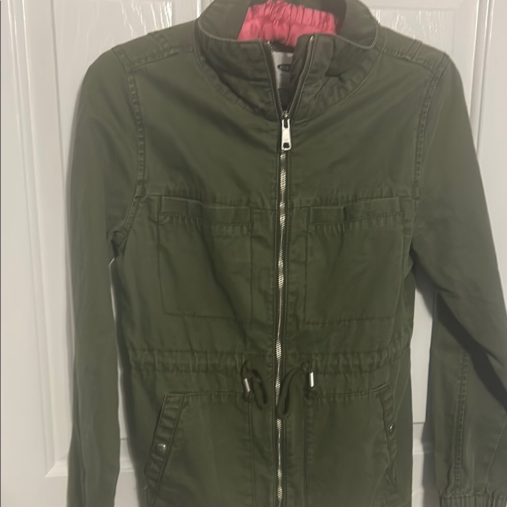 Utility Jacket in Dark Olive Green with Full-Length Zipper and Adjustable Waist